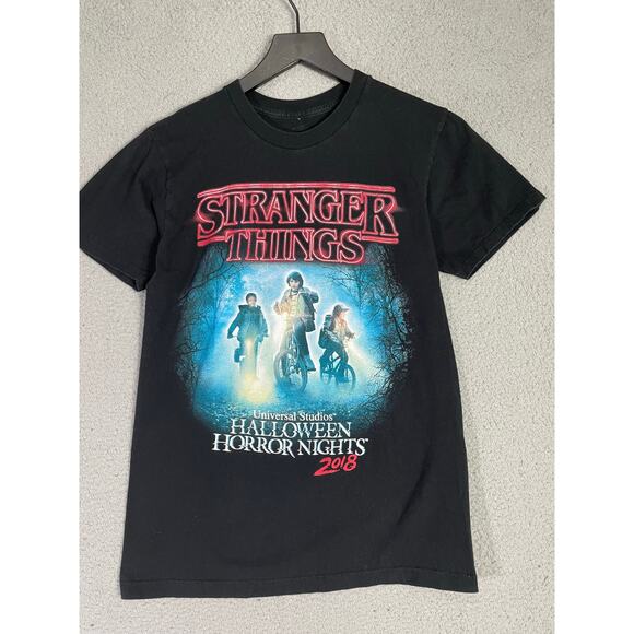 Lot of 2‎ Stranger Things T-Shirts H&M & Universal Studios Halloween XS/S - Picture 3 of 16